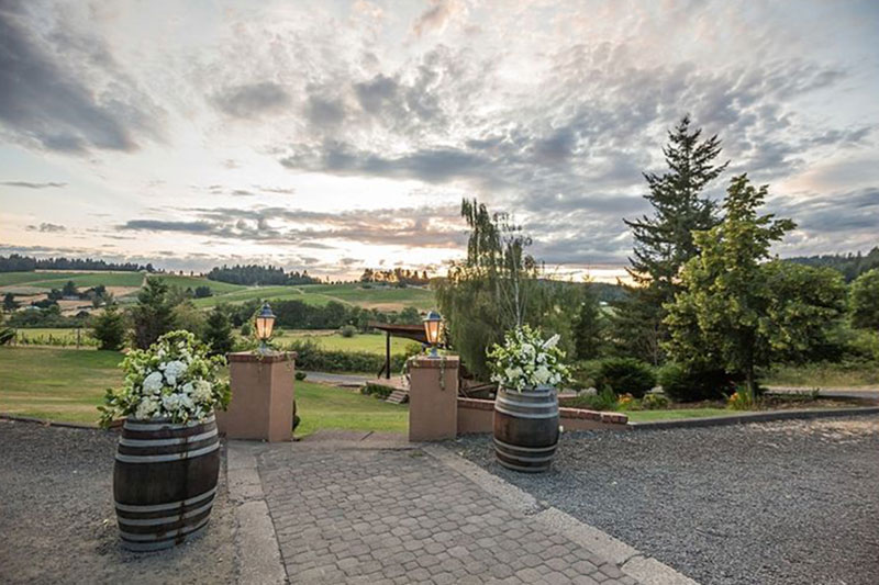  Oregon  Winery Wedding  Venues  WineryHunt Oregon 