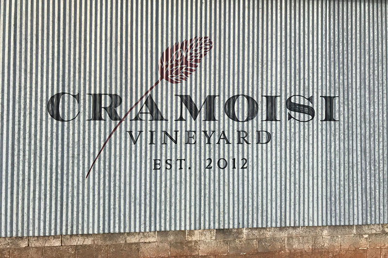 Cramoisi barn side sign